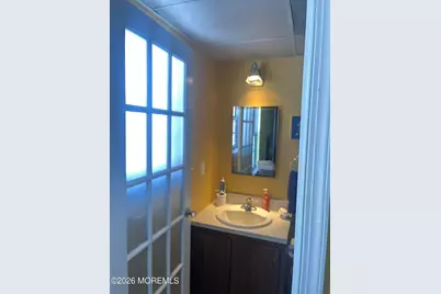 6 Datchet Close, Freehold, NJ 07728 - Photo 6