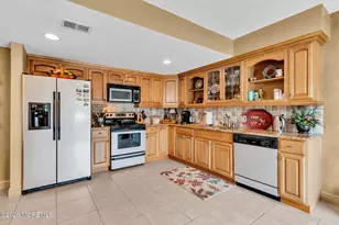 4 Rutgers Way, Freehold, NJ 07728 - Photo 58