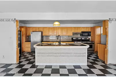 271 Joe Parker Road, Lakewood, NJ 08701 - Photo 14