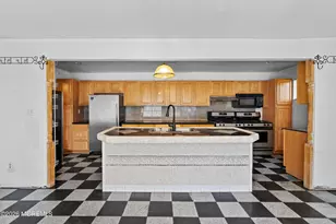 271 Joe Parker Rd, Lakewood, NJ 08701 - Photo 14