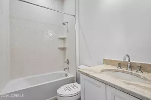15 Ashlynn Ct, Manalapan Township, NJ 07726 - Photo 28