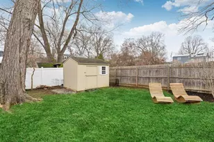 28 Spruce Dr, Shrewsbury, NJ 07702 - Photo 38