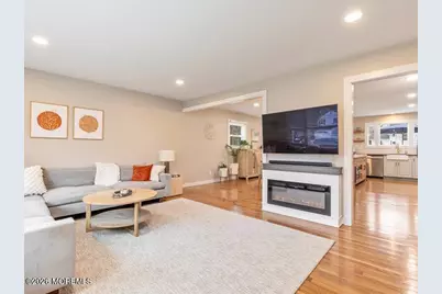 28 Spruce Drive, Shrewsbury, NJ 07702 - Photo 2