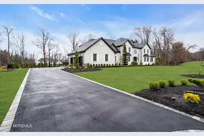 8 Saxon Court, Freehold, NJ 07728 - Photo 2