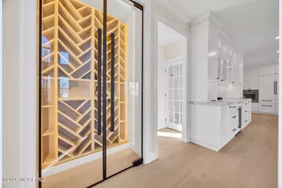 8 Saxon Court, Freehold, NJ 07728 - Photo 20