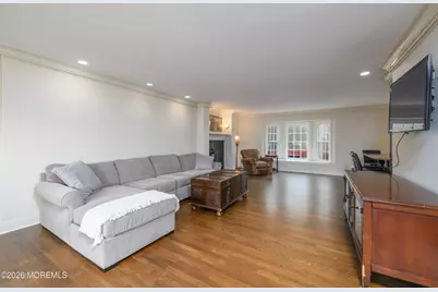 4 Packard Drive, Middletown, NJ 07748 - Photo 12