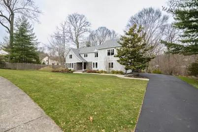 4 Packard Drive, Middletown, NJ 07748 - Photo 2