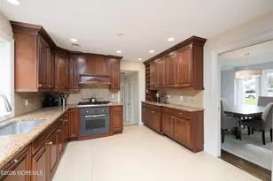 4 Packard Dr, Middletown, NJ 07748 - Photo 8