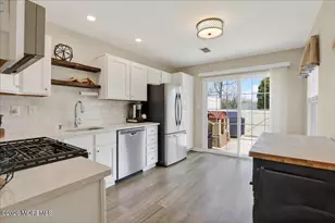 82 Wood Duck Ct, Freehold, NJ 07728 - Photo 10