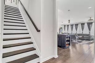 3708 Charleston Dr, Monroe Township, NJ 08831 - Photo 4