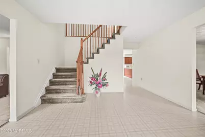 135 Yorkshire Drive, Morganville, NJ 07751 - Photo 4