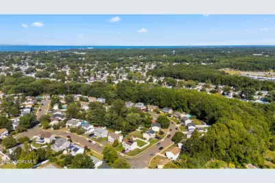 47 Croman Court, Hazlet Township, NJ 07730 - Photo 48