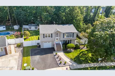 47 Croman Court, Hazlet Township, NJ 07730 - Photo 46