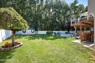 47 Croman Ct, Hazlet Township, NJ 07730 - Photo 38