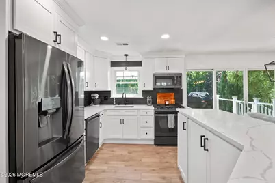 47 Croman Court, Hazlet Township, NJ 07730 - Photo 14