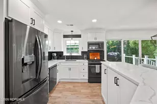 47 Croman Ct, Hazlet Township, NJ 07730 - Photo 14