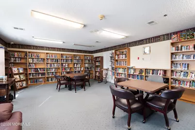 45 Jaffreyton Close, Freehold, NJ 07728 - Photo 32