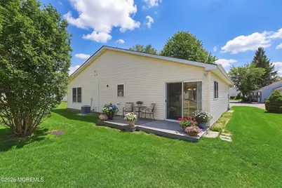 45 Jaffreyton Close, Freehold, NJ 07728 - Photo 22