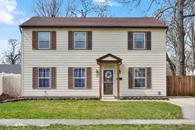 89 Essex Avenue, Hazlet Township, NJ 07734 - Photo 1