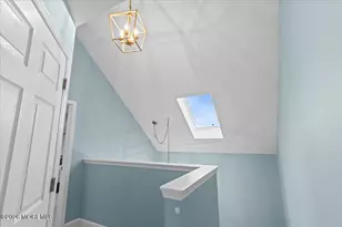 26 Bayview Ct, Long Branch, NJ 07740 - Photo 16