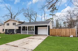 412 New Jersey Rd, Browns Mills, NJ 08015 - Photo 2