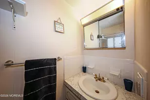 14 Monique Cir, Hazlet Township, NJ 07730 - Photo 22