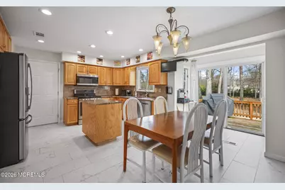 25 Jared Lane, Manalapan Township, NJ 07726 - Photo 10