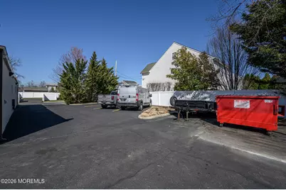 1400 Union Avenue, Union Beach, NJ 07735 - Photo 38