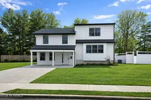 20 Roslyn Dr, Oakhurst, NJ 07755 - Photo 1