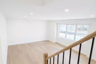 20 Roslyn Dr, Oakhurst, NJ 07755 - Photo 6