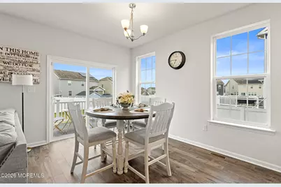 15 Holloway Avenue, Manahawkin, NJ 08050 - Photo 18