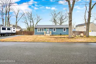 627 Tappan St, Forked River, NJ 08731 - Photo 1