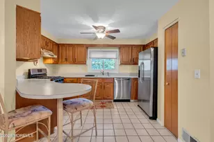 4 Black Pine Ln, Brielle, NJ 08730 - Photo 18