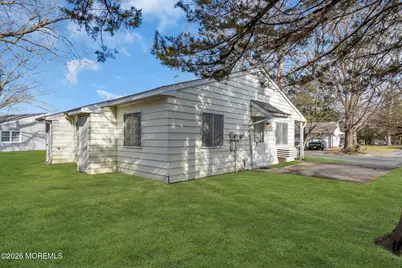 7 Nevada Drive #B, Whiting, NJ 08759 - Photo 24