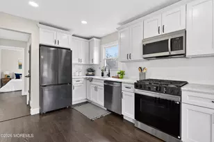 21 Johnson Terrace, Hazlet Township, NJ 07734 - Photo 12