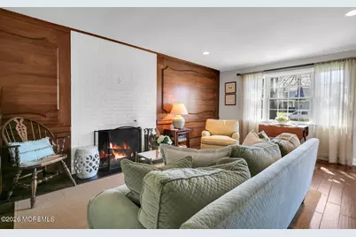 19 Laurelwood Drive, Little Silver, NJ 07739 - Photo 10