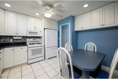 43 Westbrook Road, Howell Township, NJ 07731 - Photo 4