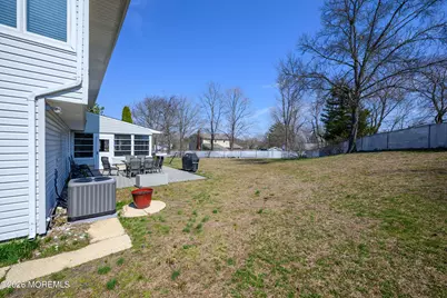 43 Westbrook Road, Howell Township, NJ 07731 - Photo 40