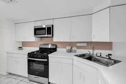 422 Ocean Boulevard N #2D, Long Branch, NJ 07740 - Photo 14