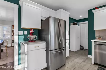 403 Sunset Place, Port Monmouth, NJ 07758 - Photo 8