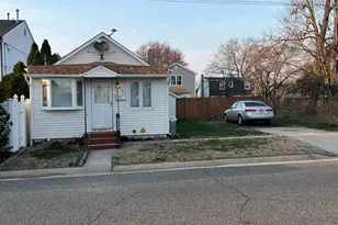 427 Sullivan Pl, Union Beach, NJ 07735 - Photo 1