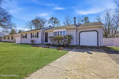 1212 Broadway Boulevard, Toms River Township, NJ 08757 - Photo 2