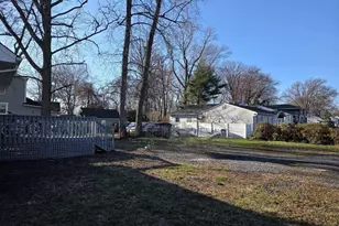 261 State Route 36, Hazlet Township, NJ 07730 - Photo 12