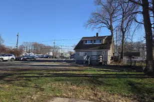 261 State Route 36, Hazlet Township, NJ 07730 - Photo 10