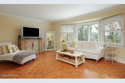 220 Dwight Road, Middletown, NJ 07748 - Photo 4