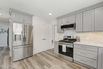 307 Asbury Avenue, Ocean Gate, NJ 08740 - Photo 10