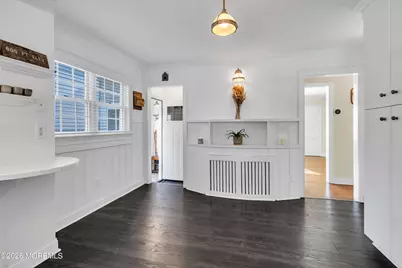 24 Saint Nicholas Place, Red Bank, NJ 07701 - Photo 20