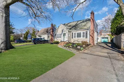 24 Saint Nicholas Place, Red Bank, NJ 07701 - Photo 4