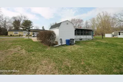 439 Charles Place, Freehold, NJ 07728 - Photo 36