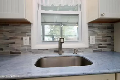 439 Charles Place, Freehold, NJ 07728 - Photo 22